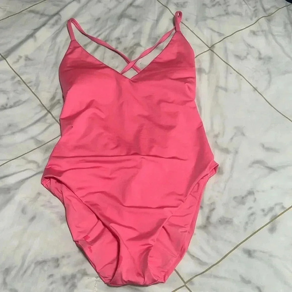 Trina Turk Monaco Twist Back High Leg One Piece Swimsuit Size 14 - Picture 5 of 8